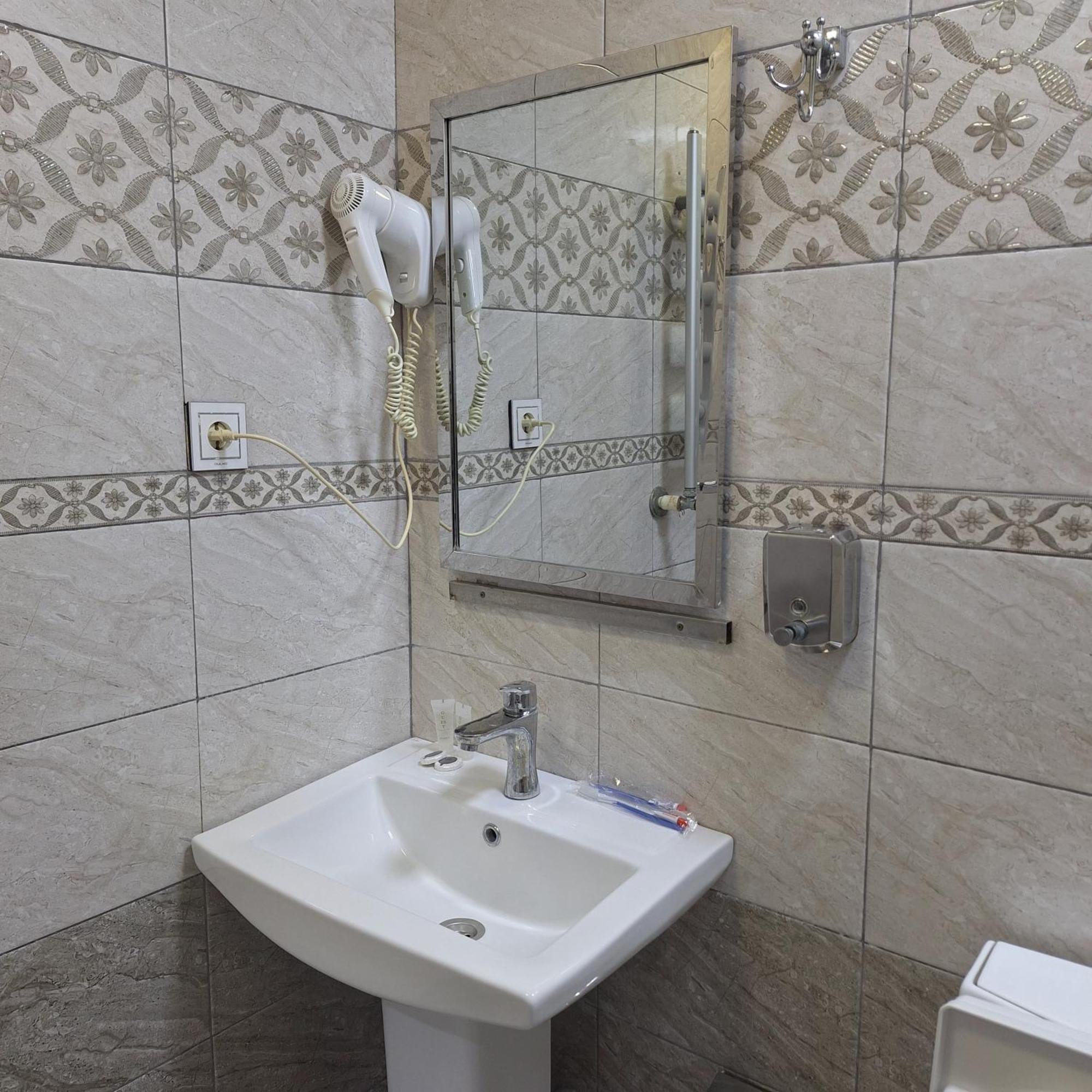 Nord West Hotel Баку Экстерьер фото